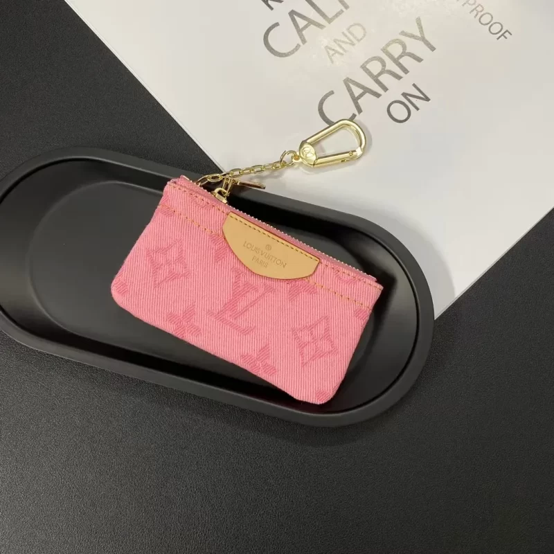 louis vuitton id card holder (7)